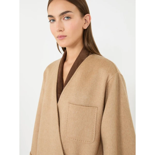 Max Mara Comune Suede Scarf in Brown | Scarves | Coveti