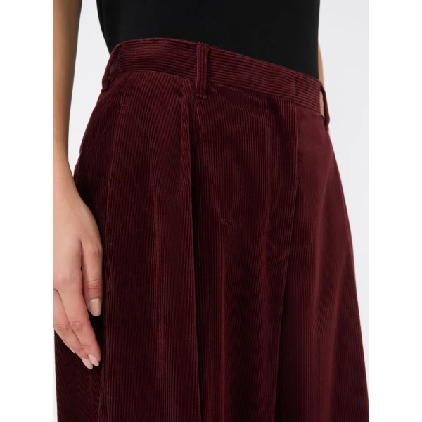 Max Mara Corona Corduroy Trousers in Bordeaux | Tailored pants | Coveti