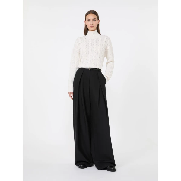 Max Mara Cosmo Wool and Cashmere Cable Sweater in White | Sweaters | Coveti