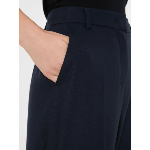 Max Mara Cottage Wool Flannel Trousers in Midnight Blue | Tailored pants | Coveti