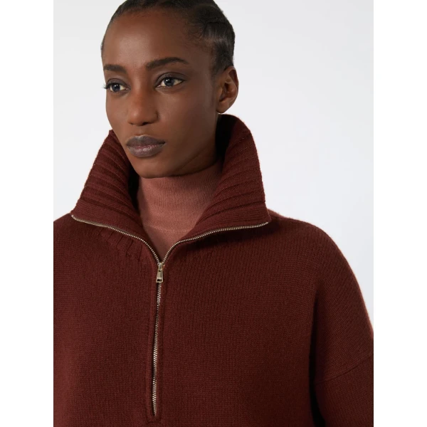 Max Mara Crasso Cashmere High-Neck Sweater in Rust | Turtlenecks | Coveti