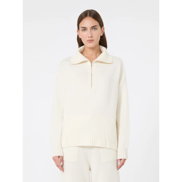 Max Mara Crasso Cashmere High-Neck Sweater in White | Turtlenecks | Coveti