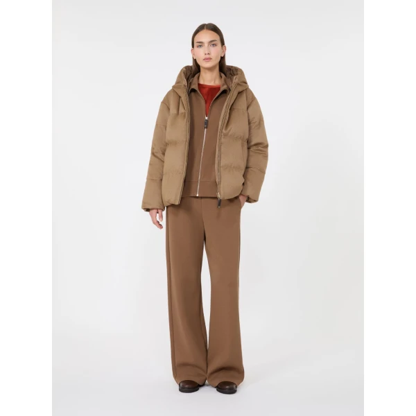 Max Mara Dama Reversible Camel Puffer Jacket in Camel | Jackets | Coveti