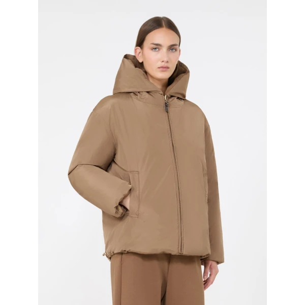 Max Mara Dama Reversible Camel Puffer Jacket in Camel | Jackets | Coveti