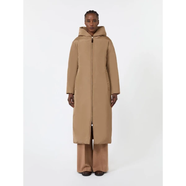 Max Mara Dolce Long Reversible Camel Puffer in Camel | Coats | Coveti