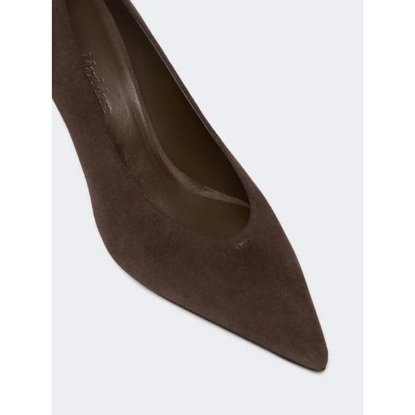 Max Mara Donare Suede Court Shoes in Dark Brown | Heels | Coveti