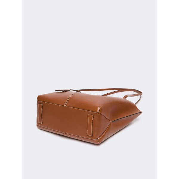 Max Mara Double Nappa Leather Shopper Bag in Amber Brown | Totes & Top-Handle Bags | Coveti