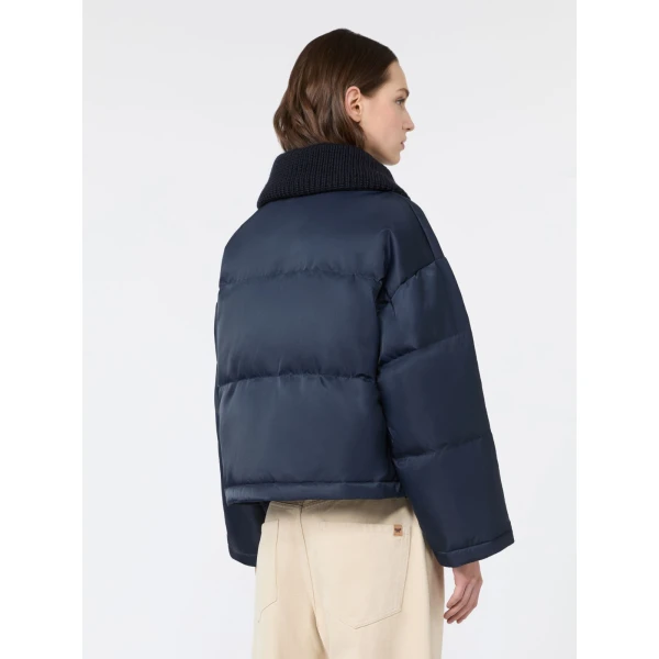 Max Mara Eburnea Technical Twill Down Jacket in Navy | Jackets | Coveti