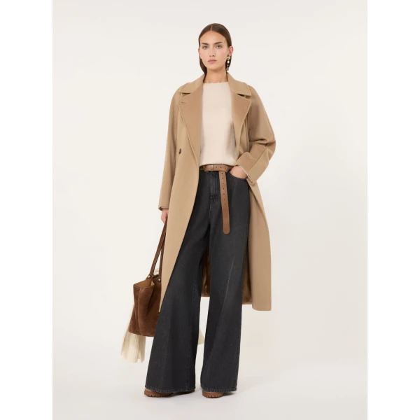Max Mara Eco Wool and Cashmere Crew-Neck Jumper in Ice Grey | Sweaters | Coveti