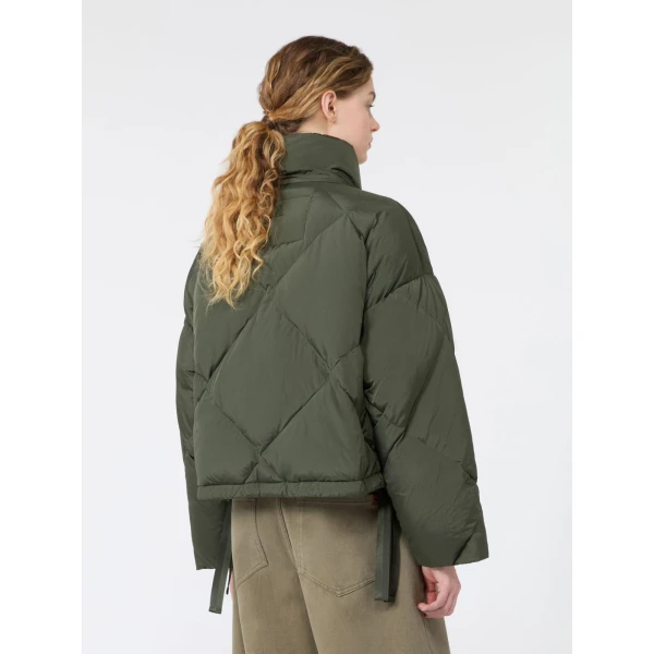 Max Mara Edito Short Diamond-Quilted Down Jacket in Khaki | Jackets | Coveti
