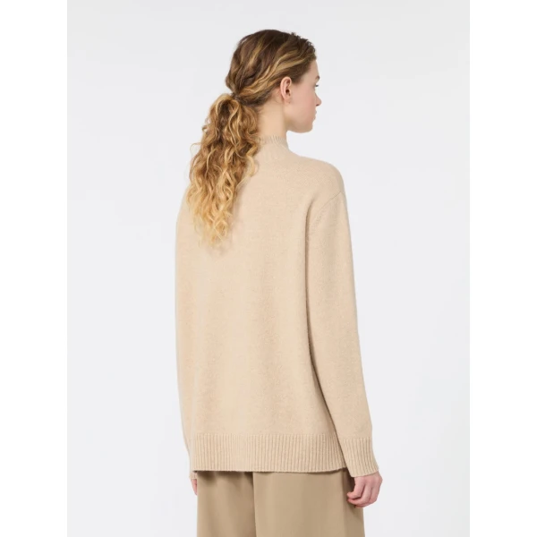 Max Mara Elegia Cashmere Roll-Neck Jumper in Beige | Turtlenecks | Coveti
