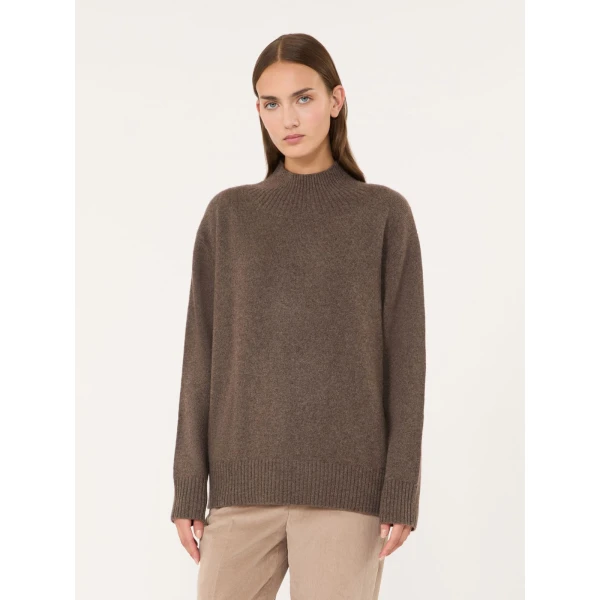Max Mara Elegia Cashmere Roll-Neck Jumper in Marron Glace | Turtlenecks | Coveti