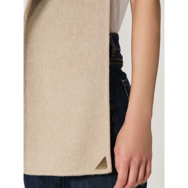 Max Mara Erba Hooded Cashmere Scarf in Sand | Scarves | Coveti