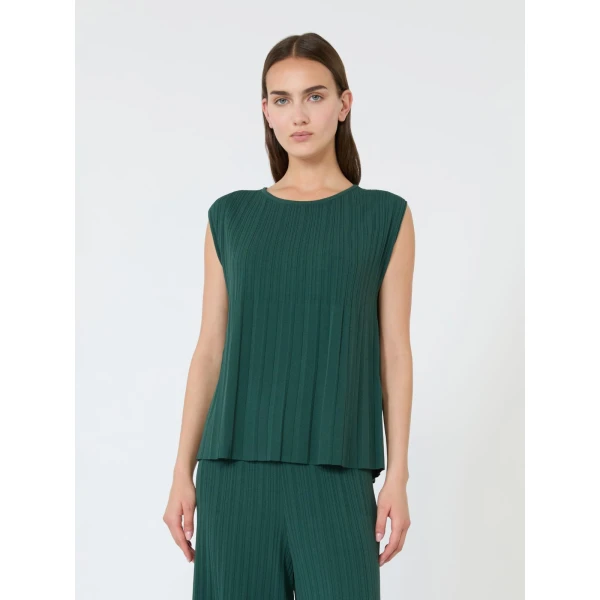 Max Mara Ere Plisse Viscose Sleeveless Jumper in Green | Sweaters | Coveti