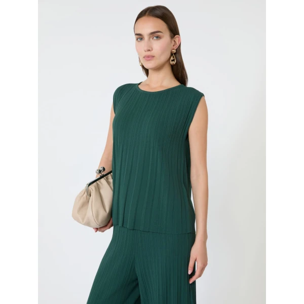 Max Mara Ere Plisse Viscose Sleeveless Jumper in Green | Sweaters | Coveti