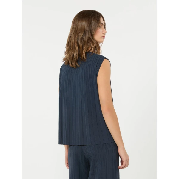 Max Mara Ere Plisse Viscose Sleeveless Jumper in Navy | Sweaters | Coveti