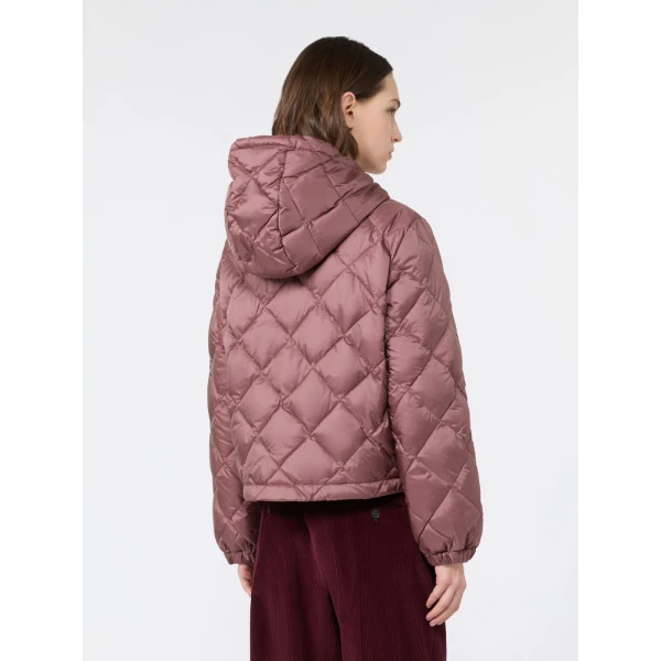 Max Mara Eris Water-Repellent Diamond-Quilted Padded Jacket in Wine | Jackets | Coveti