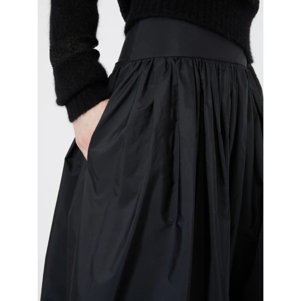 Max Mara Eroico Long Silk-Blend Taffeta Skirt in Black | Maxi Skirts | Coveti