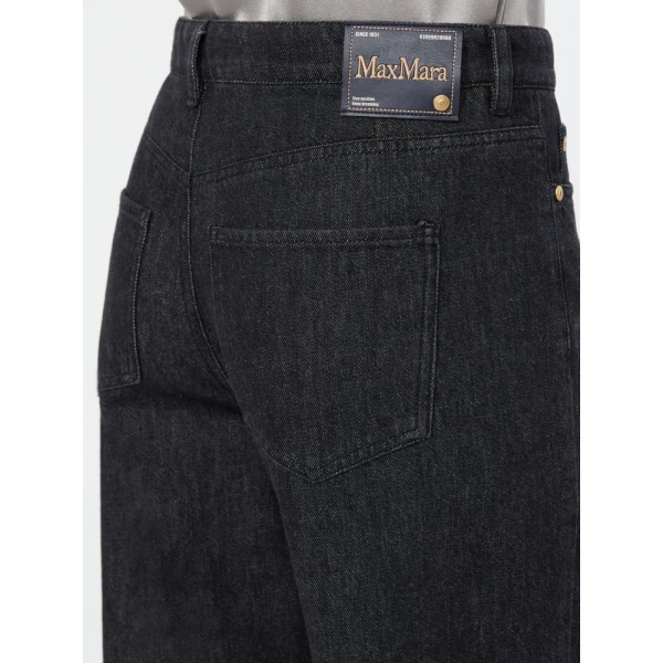 Max Mara Faro Straight-Leg Cotton Denim Jeans in Black | Denim | Coveti