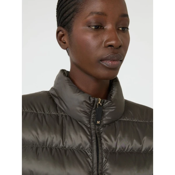 Max Mara Favilla Water-Repellent Padded Cropped Gilet in Khaki | Vests | Coveti