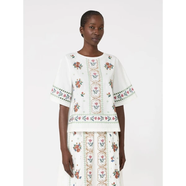 Max Mara Feltre Embroidered T-Shirt in White | T-shirts | Coveti
