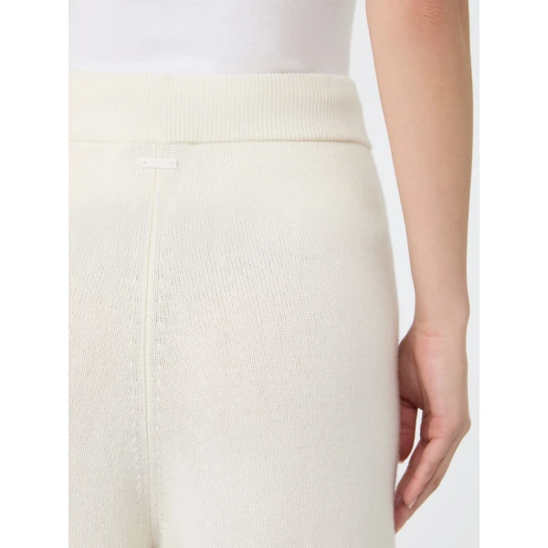 Max Mara Fiabe Wide Cashmere Trousers in White | Wide leg pants | Coveti