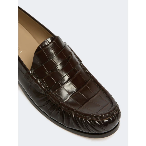 Max Mara Fingere Crocodile-Print Leather Loafers in Chocolate | Loafers | Coveti