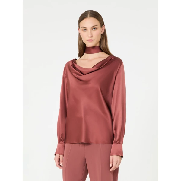 Max Mara Fiocchi Silk Satin Blouse in Antique Rose | Blouse | Coveti