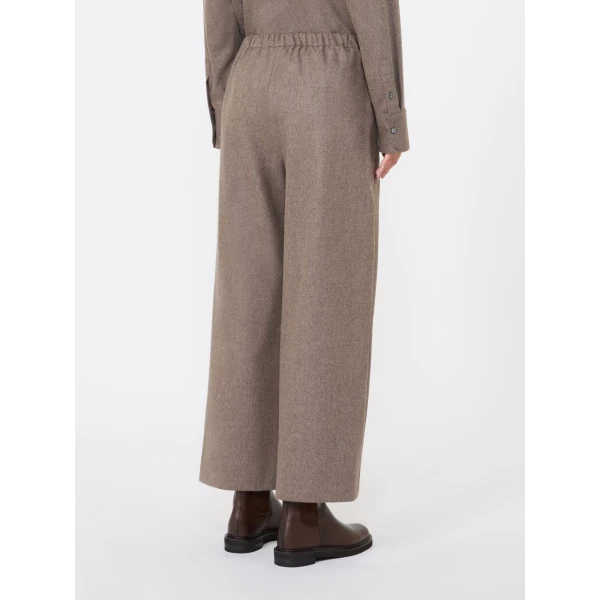 Max Mara Floria Stretch Wool Joggers in Turtledove | Sweatpants | Coveti