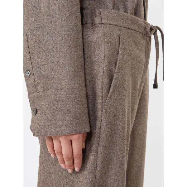 Max Mara Floria Stretch Wool Joggers in Turtledove | Sweatpants | Coveti