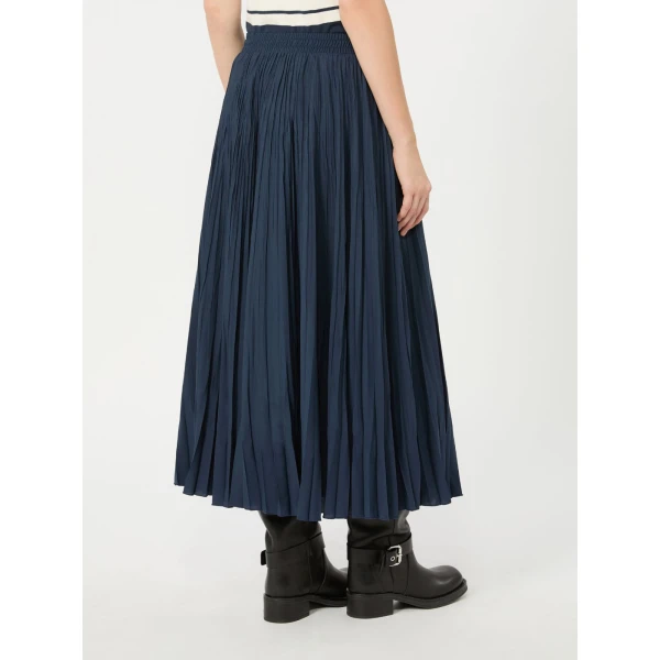 Max Mara Foggia Plisse Pleated Skirt in Navy | Pleated Skirts | Coveti