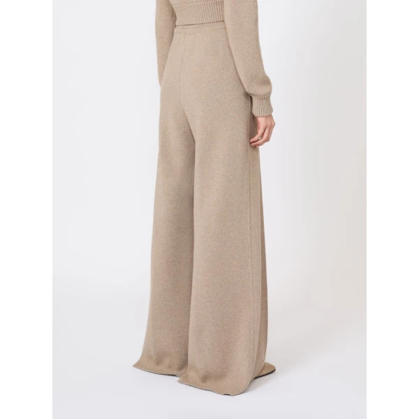 Max Mara Funale Wool and Cashmere Trousers in Beige | Wide leg pants | Coveti