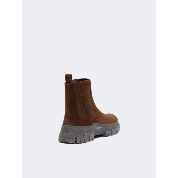 Max Mara Genepi Suede Ankle Boots in Brown | Boots | Coveti