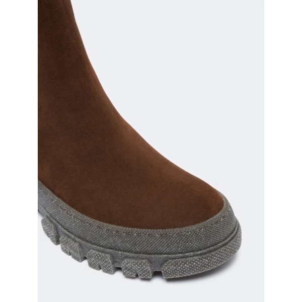 Max Mara Genepi Suede Ankle Boots in Brown | Boots | Coveti