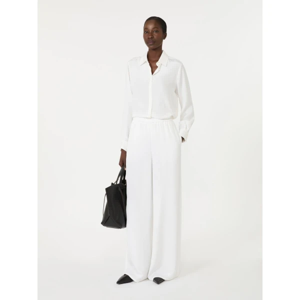 Max Mara Geranio Silk Crepe de Chine Shirt in White | Shirts | Coveti