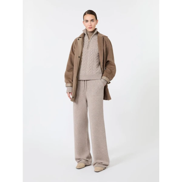 Max Mara Gioco Short Cashmere Beaver Cloth Coat in Pearl Grey | Wool Coat | Coveti