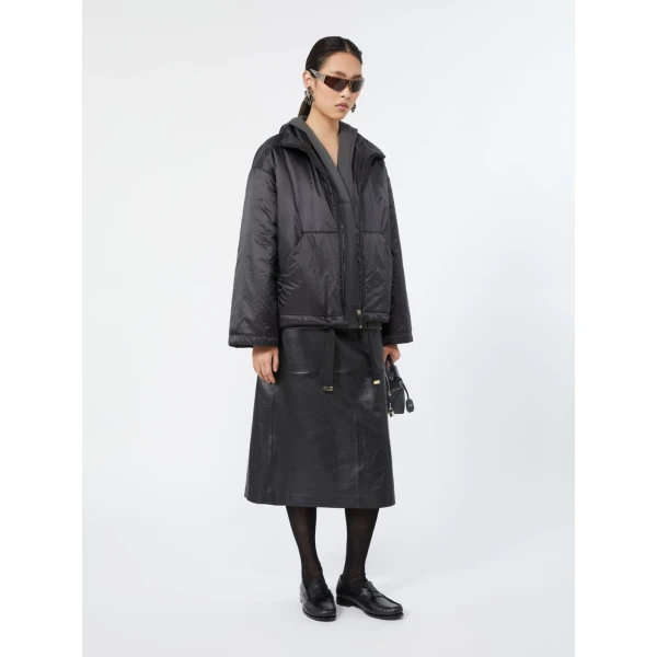 Max Mara Gita Nappa Leather A-Line Skirt in Black | Leather Skirts | Coveti