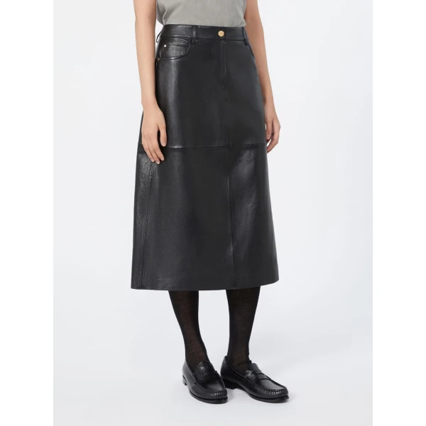 Max Mara Gita Nappa Leather A-Line Skirt in Black | Leather Skirts | Coveti
