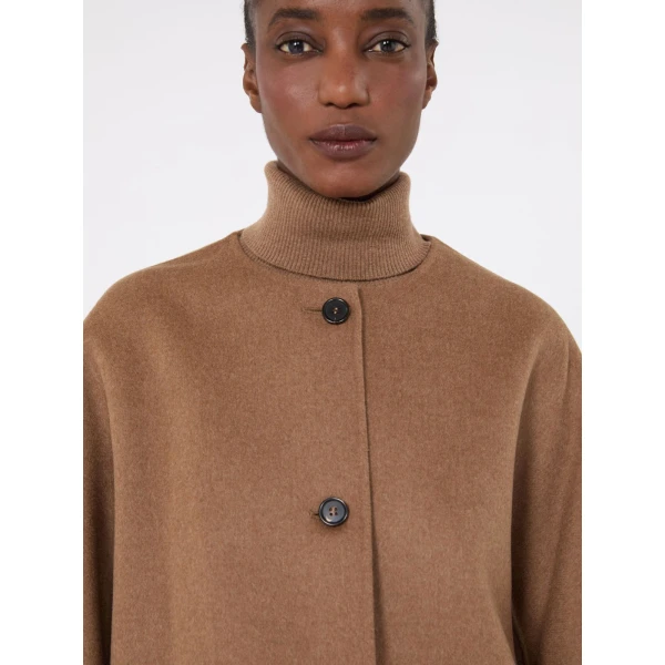 Max Mara Kate Cropped Wool Broadcloth Jacket in Camel | Blazers | Coveti