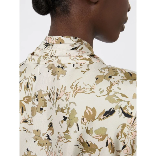 Max Mara Leale Printed Silk Twill Shirt in White | Shirts | Coveti