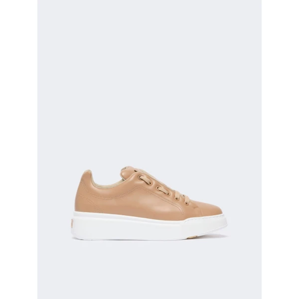 Max Mara Leather Trainers in Ivory | Sneakers | Coveti