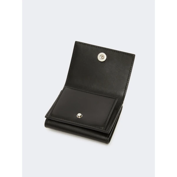 Max Mara Leather Tri-Fold Purse in Black | Wallets & Purses | Coveti