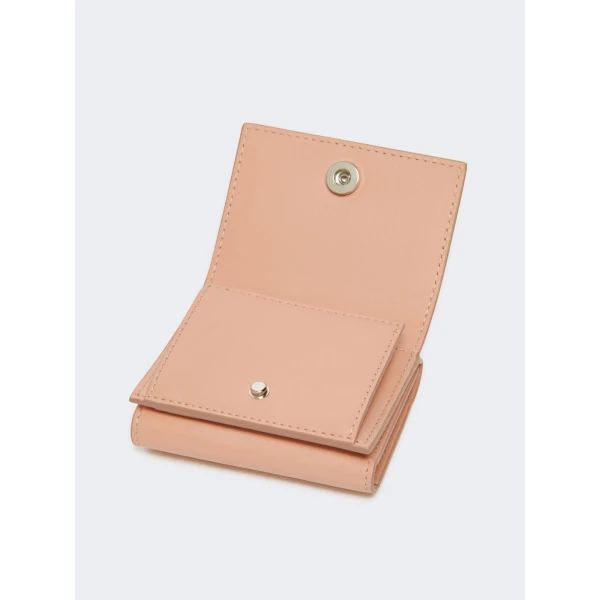 Max Mara Leather Tri-Fold Purse in Pink | Wallets & Purses | Coveti