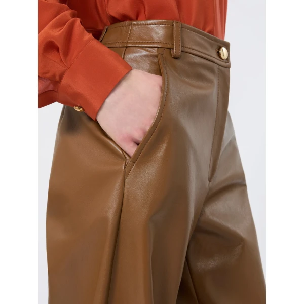 Max Mara Legno Nappa Leather Barrel-Leg Trousers in Caramel | Wide leg pants | Coveti