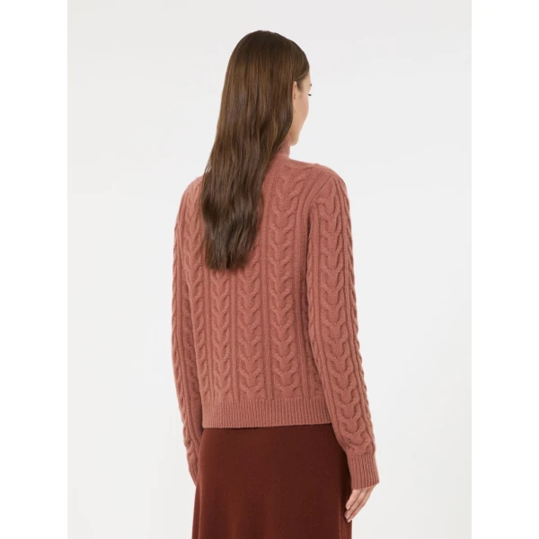 Max Mara Libero Cable-Knit Cashmere Sweater in Antique Rose | Sweaters | Coveti