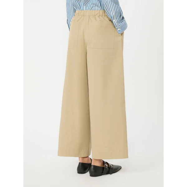 Max Mara Libero Flared Linen Gabardine Trousers in Beige | Wide leg pants | Coveti