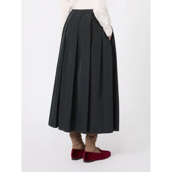Max Mara Long Taffeta Skirt in Black | Maxi Skirts | Coveti