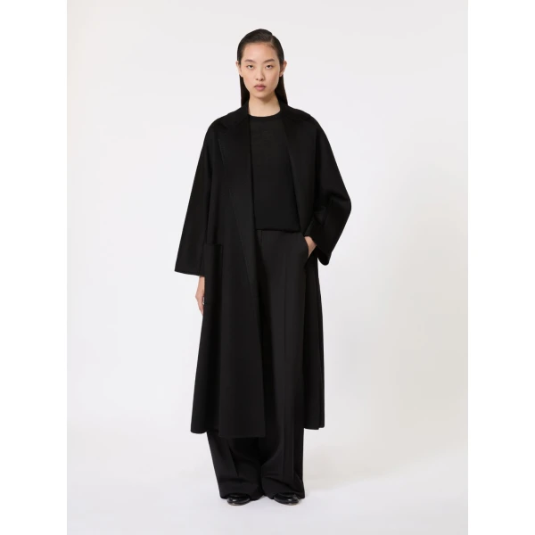 Max Mara Ludmilla Icon Coat in Black | Coats | Coveti