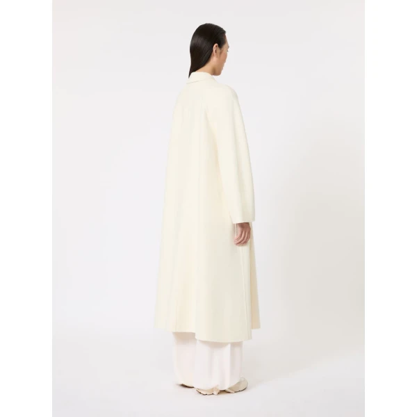 Max Mara Ludmilla Icon Coat in Double-Faced Cashmere in White | Coats | Coveti