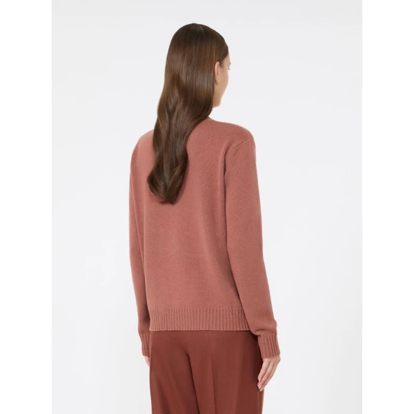 Max Mara Lume Cashmere Yarn Sweater in Antique Rose | Sweaters | Coveti